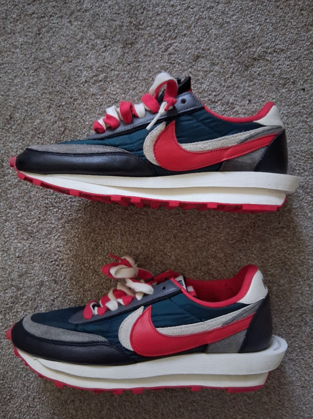 Nike x Sacai LDWaffle university red Multi Men’s Size 12 BV0073-400 Used